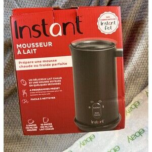 Instant Milk Frother Black 140-6001-01 Hot and Cold Foam